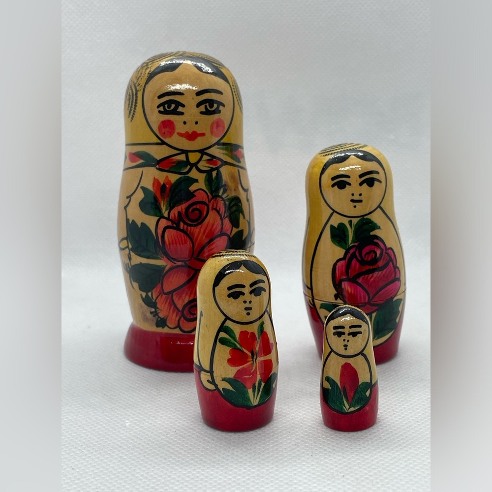 Vintage Nesting Dolls Russian Wooden Matryoshka Babushka Hand Made Set Of 4